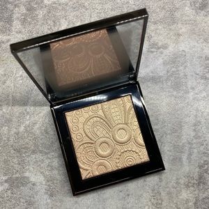 Burberry Fresh Glow Highlighter